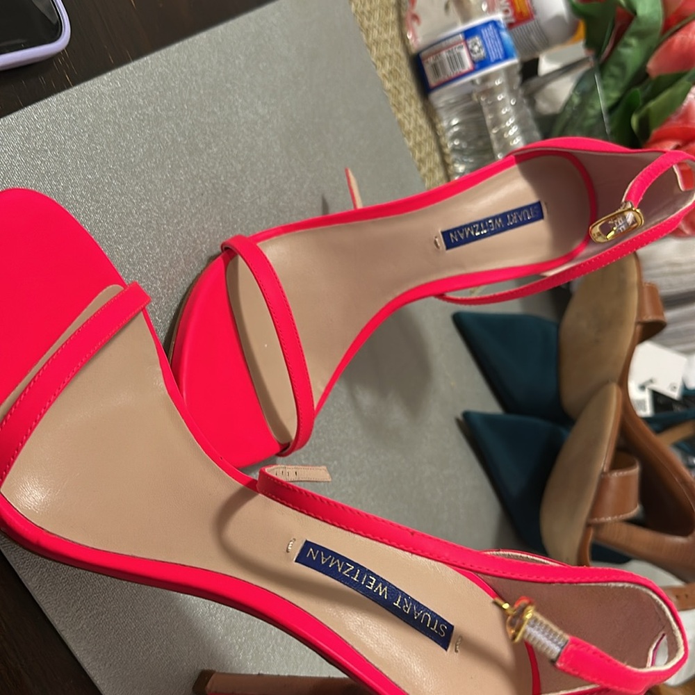 Stuart Weitzamn Fuchsia Heel - image 4